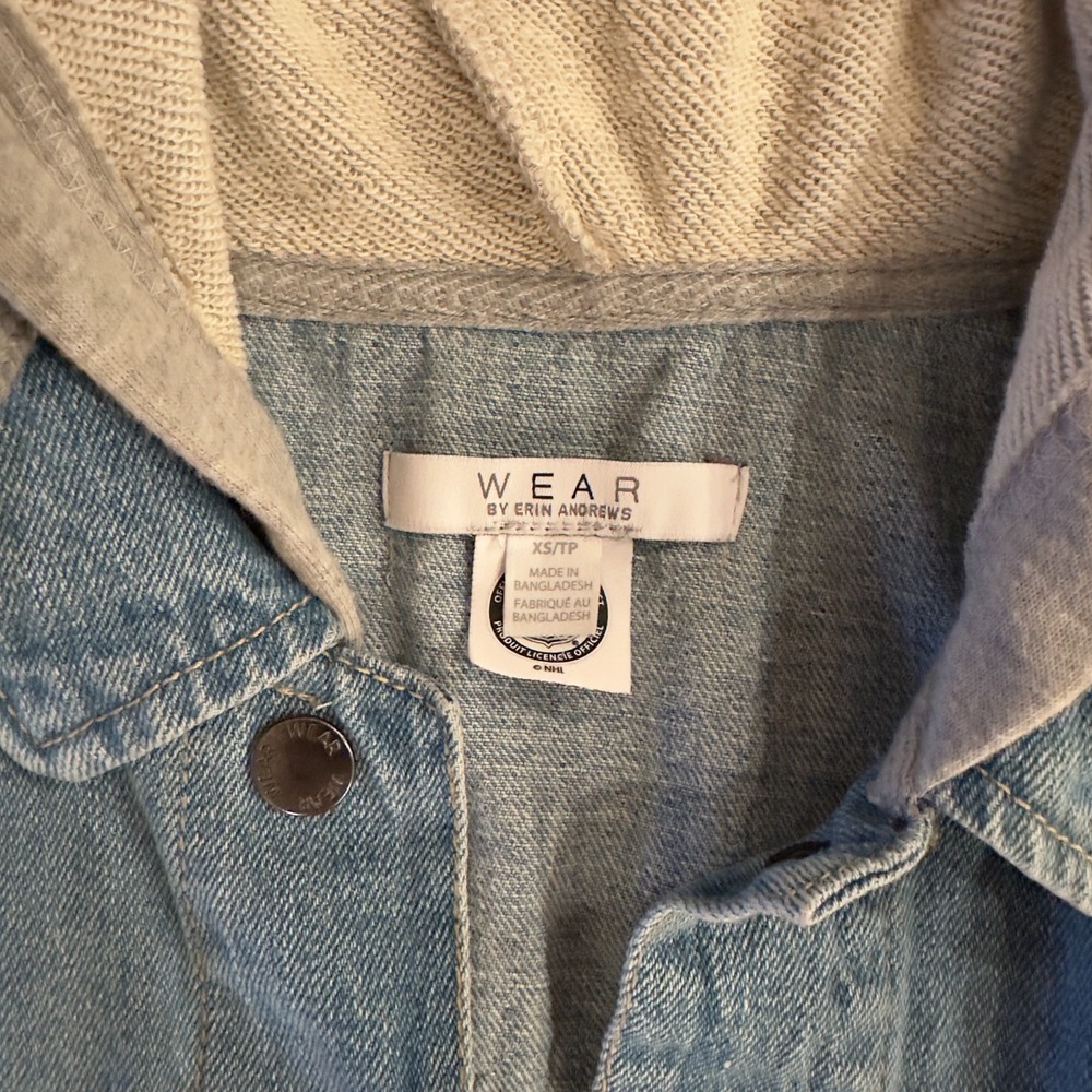 LA Kings Jean Jacket - Women's Crop Hooded Denim Jacket-WEAR by Erin Andrews-XS - Picture 5 of 16